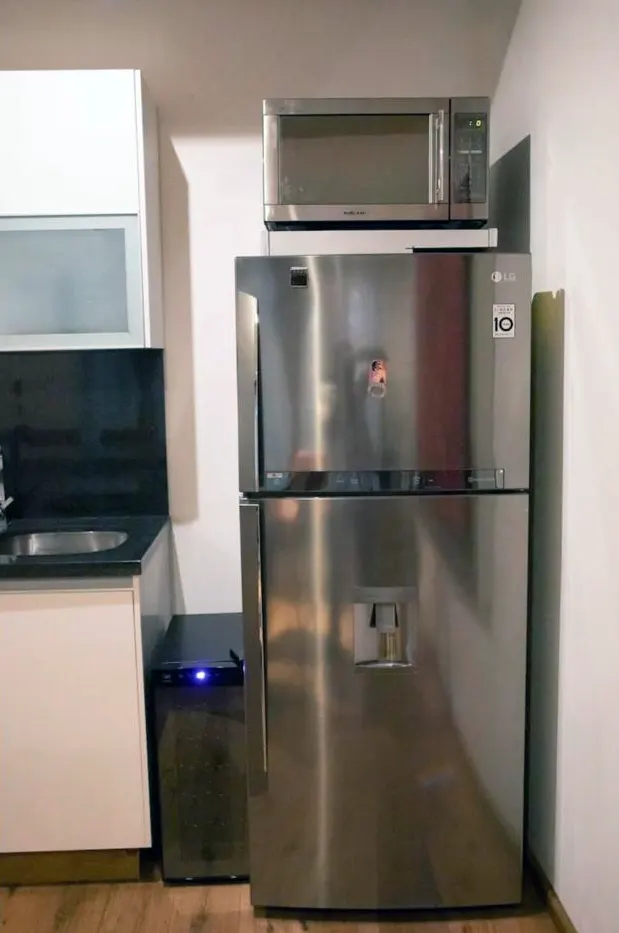 Cocina 2 – Departamento Amueblado en Renta, a una cuadra de Reforma e Insurgentes, colonia Cuauhtémoc, CDMX – $30,000/mes (Incluye Mantenimiento). Cocina 2 - Departamento Amueblado en Renta, a una cuadra de Reforma e Insurgentes, colonia Cuauhtémoc, CDMX – $30,000/mes (Incluye Mantenimiento).